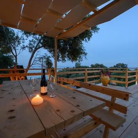 Ferienhaus Kalyva , Private Access To A Family Benitses (Corfu)