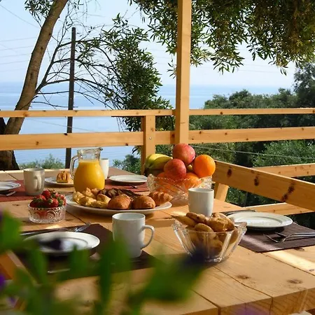 Kalyva , Private Access To A Family