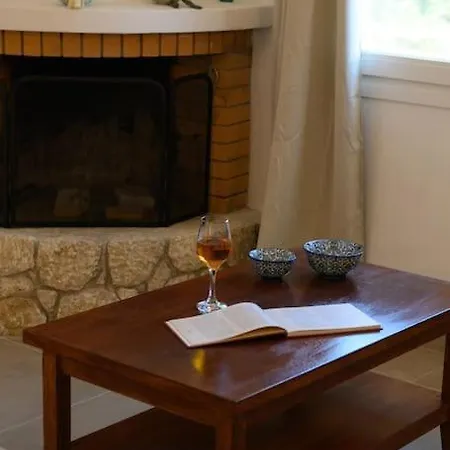 Kalyva Country House, With Private And Pool Case de vacanță Benitses (Corfu)