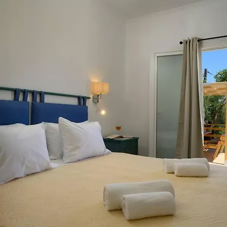 Case de vacanță Kalyva Country House, With Private And Pool Benitses (Corfu)