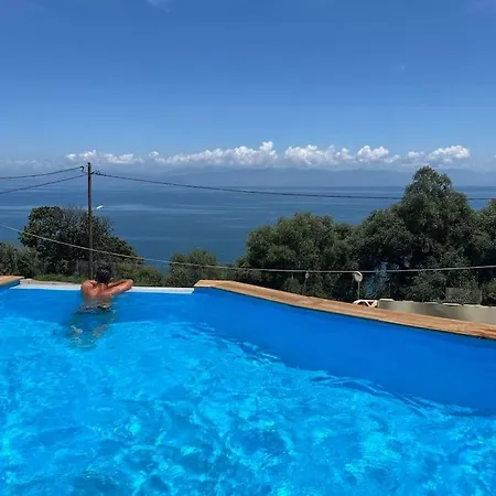 Kalyva Country House, With Private And Pool Case de vacanță *