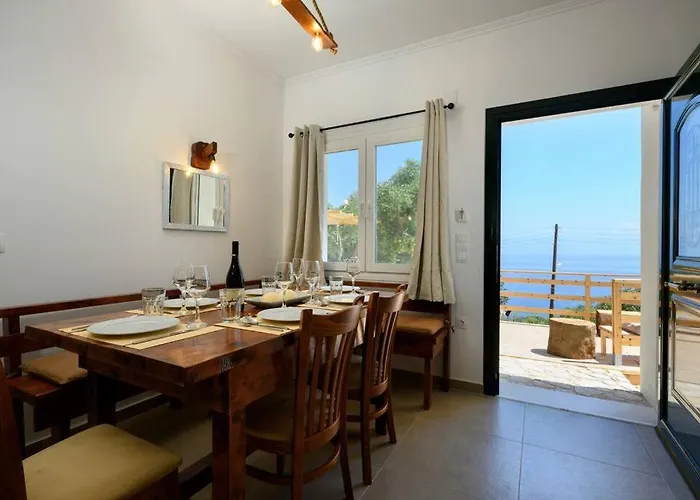 Kalyva Country House, With Private And Pool بيت للعطل بينيتسيس