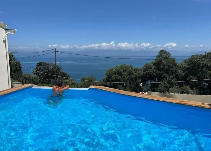 Kalyva Country House, With Private And Pool بيت للعطل *
