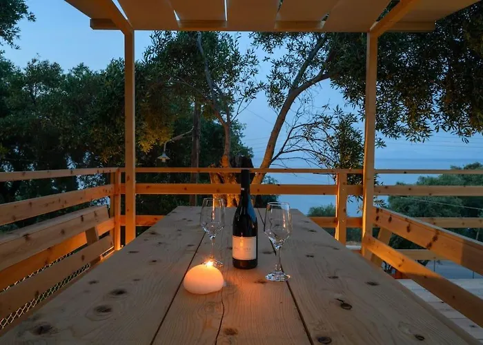 Kalyva Country House, With Private And Pool * بينيتسيس