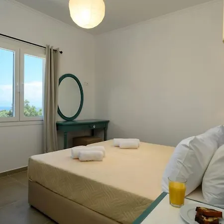 Dom wakacyjny Kalyva , Private Access To A Family Benitses (Corfu)